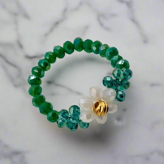 Daisy Bloom Ring with Gold Accent